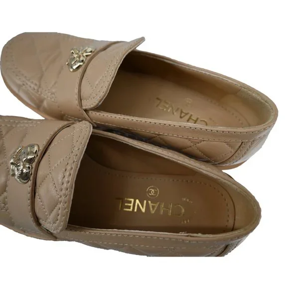 - CHANEL Lambskin Quilted CC Heart Loafers in Beige 37 EU - Picture 9 of 9